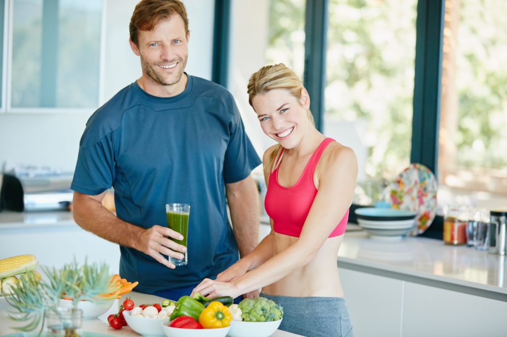 Cuple preparing a nutritious meal together at home